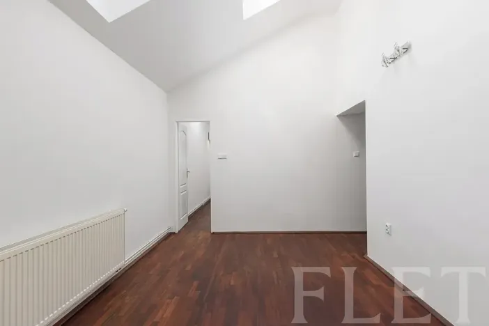 Prodej rodinného domu, Chýnice, Nám. Na Louži, 78 m2