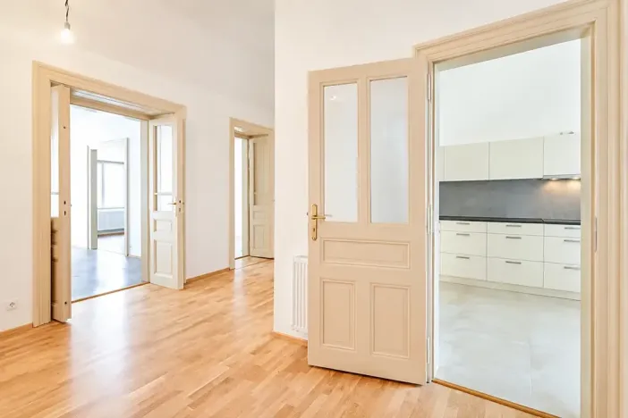 Pronájem bytu 2+1, Praha - Staré Město, Kaprova, 82 m2