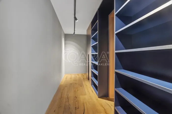 Prodej bytu 2+kk, Praha - Karlín, Křižíkova, 58 m2