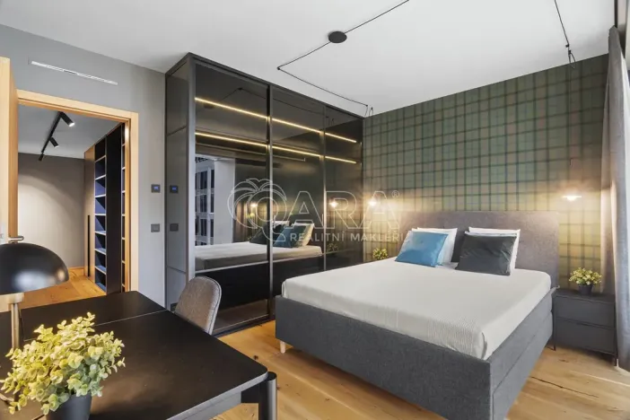 Prodej bytu 2+kk, Praha - Karlín, Křižíkova, 58 m2