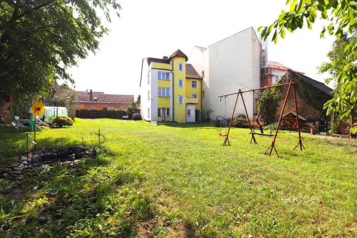 Pronájem bytu 2+kk, Neveklov, Pod Radnicí, 36 m2