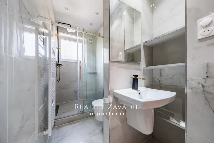 Pronájem bytu 1+kk, Praha - Kamýk, Krhanická, 40 m2