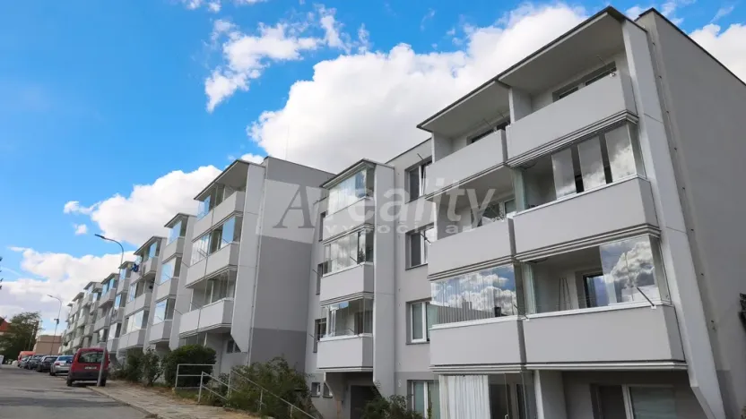 Pronájem bytu 2+1, Náměšť nad Oslavou, 57 m2