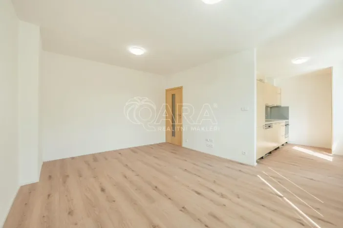 Pronájem bytu 2+1, Praha - Hloubětín, Zelenečská, 53 m2