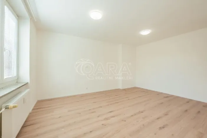 Pronájem bytu 2+1, Praha - Hloubětín, Zelenečská, 53 m2