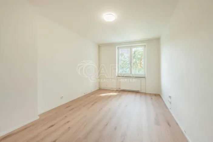 Pronájem bytu 2+1, Praha - Hloubětín, Zelenečská, 53 m2