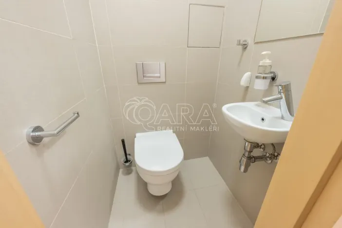 Pronájem bytu 2+1, Praha - Hloubětín, Zelenečská, 53 m2