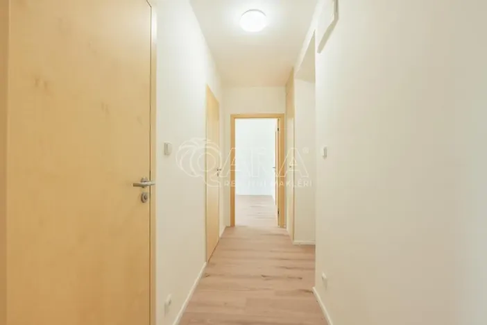 Pronájem bytu 2+1, Praha - Hloubětín, Zelenečská, 53 m2