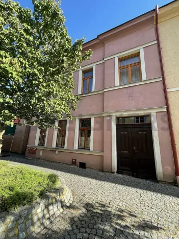Pronájem bytu 2+kk, Pardubice, Hronovická, 50 m2