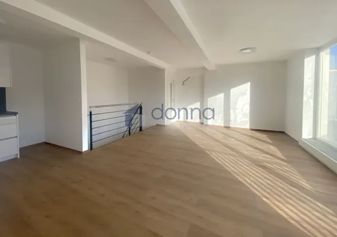Pronájem bytu 3+kk, Praha, Dejvická, 90 m2