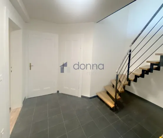 Pronájem bytu 3+kk, Praha, Dejvická, 90 m2