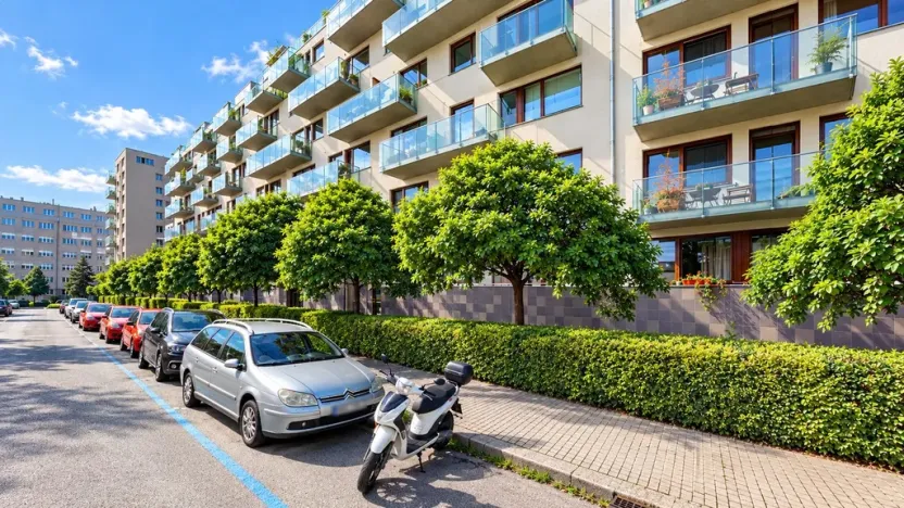 Pronájem bytu 1+kk, Praha - Holešovice, U měšťanského pivovaru, 42 m2