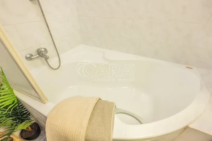 Prodej bytu 2+1, Praha - Vinohrady, Rumunská, 64 m2