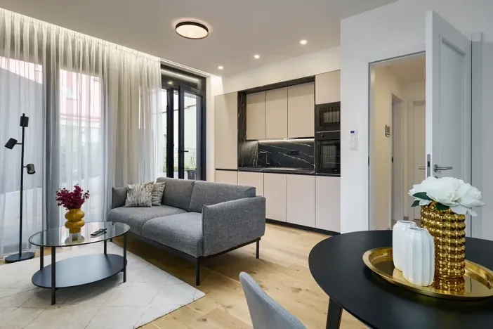 Pronájem bytu 2+kk, Praha - Nusle, Mnatova, 42 m2