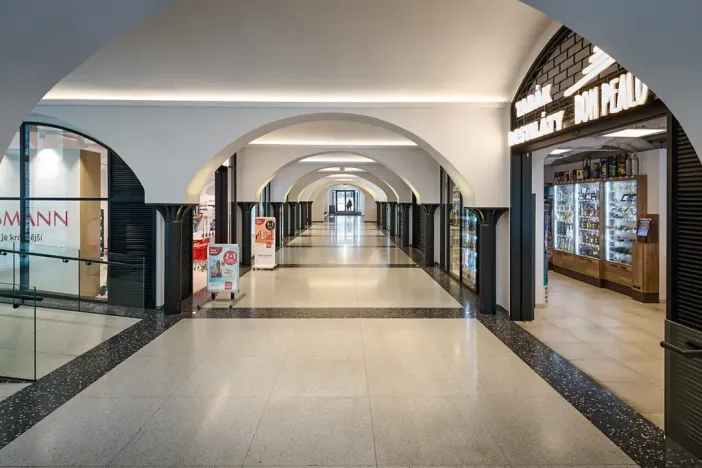 Pronájem bytu 2+kk, Praha - Nusle, Mnatova, 42 m2