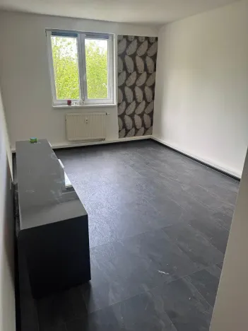 Pronájem bytu 1+kk, Karlovy Vary, Dubová, 30 m2