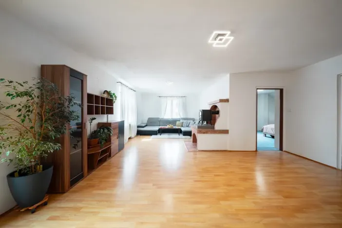 Prodej rodinného domu, Horní Planá, Komenského, 250 m2