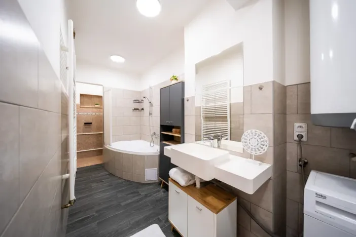 Prodej rodinného domu, Horní Planá, Komenského, 250 m2