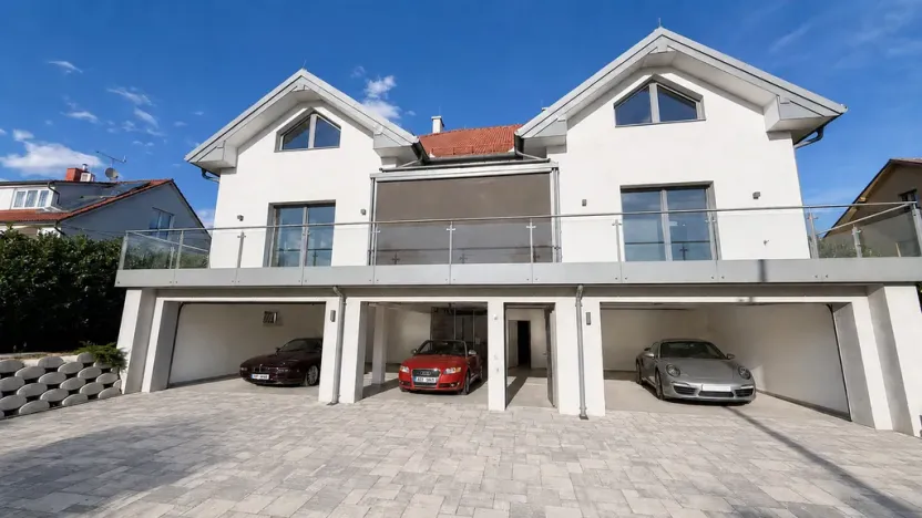 Prodej rodinného domu, Pohořelice - Nová Ves, 408 m2