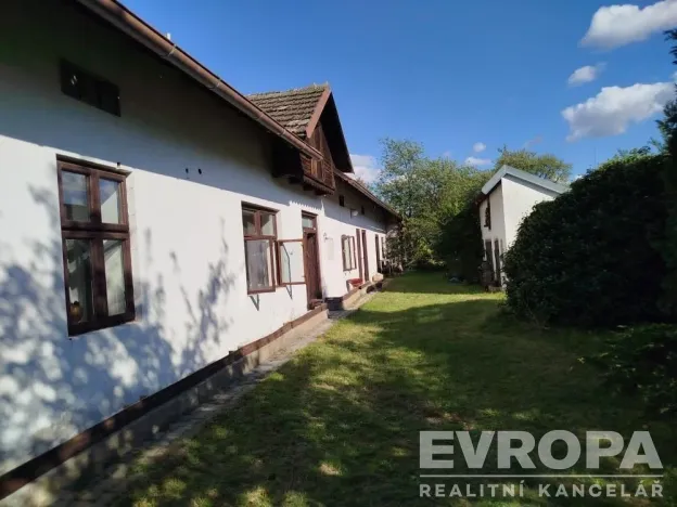 Prodej rodinného domu, Hlavečník, 170 m2