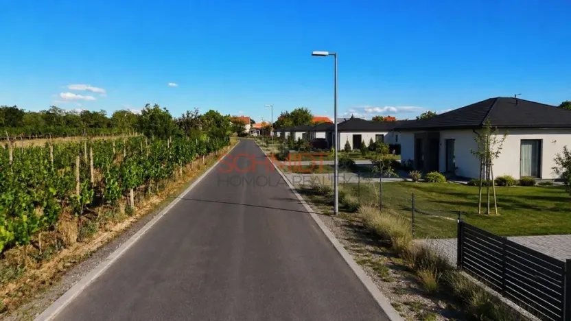 Prodej pozemku pro bydlení, Lanžhot, Školní, 491 m2