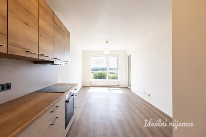 Pronájem bytu 2+kk, Praha - Černý Most, Arnošta Valenty, 49 m2