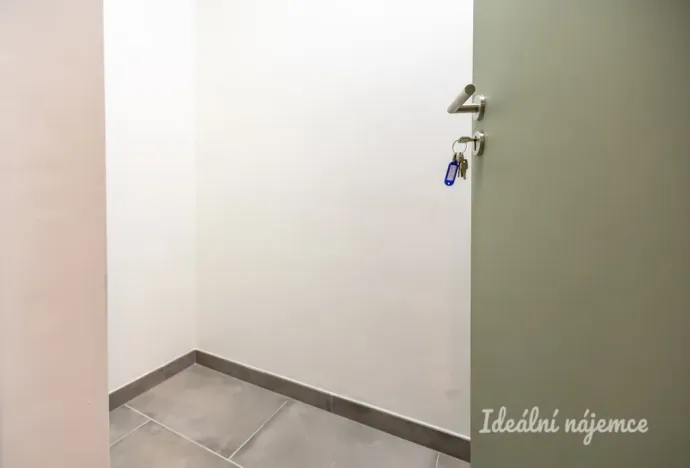 Pronájem bytu 2+kk, Praha - Černý Most, Arnošta Valenty, 49 m2
