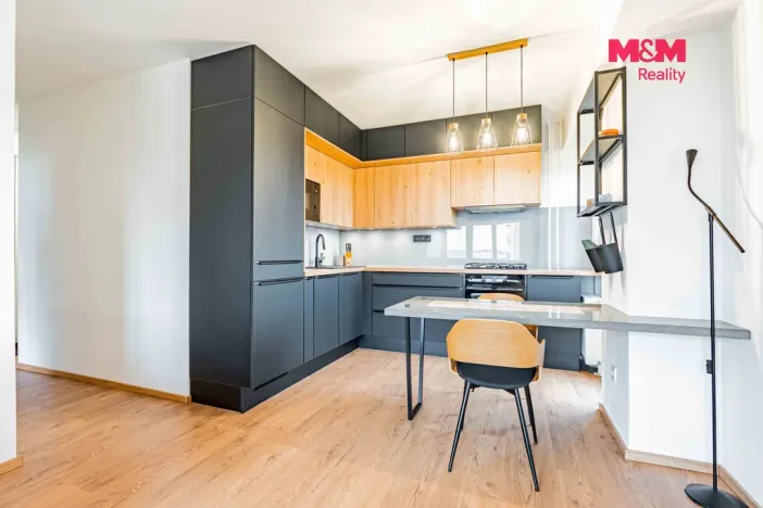 Prodej bytu 2+kk, Ostrava - Poruba, Průběžná, 41 m2