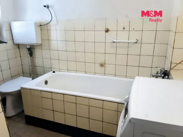 Pronájem bytu 1+1, Dobrá Voda u Českých Budějovic, Na Vyhlídce, 32 m2