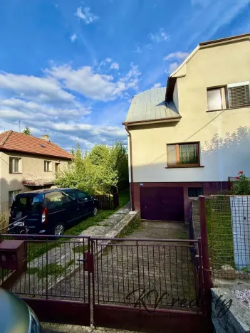 Prodej rodinného domu, Zlín - Malenovice, Brigádnická, 195 m2