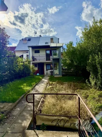 Prodej rodinného domu, Zlín - Malenovice, Brigádnická, 195 m2