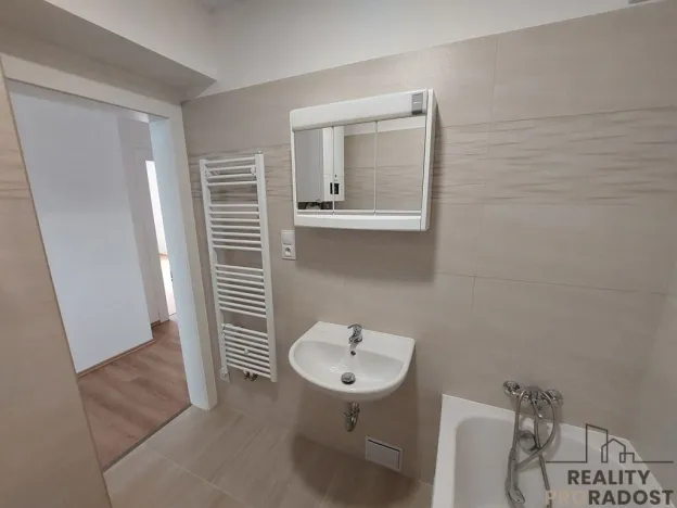 Pronájem bytu 2+kk, Praha - Žižkov, 45 m2