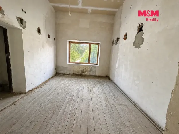 Prodej činžovního domu, Postoloprty, Marxovo náměstí, 620 m2