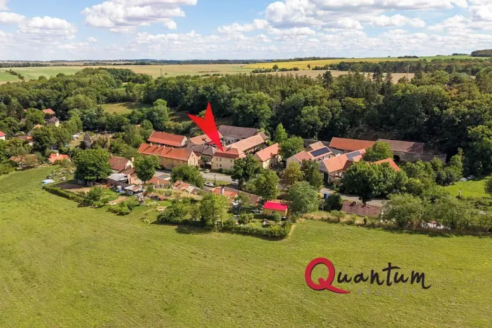 Prodej rodinného domu, Dolany nad Vltavou, Hlavní, 180 m2