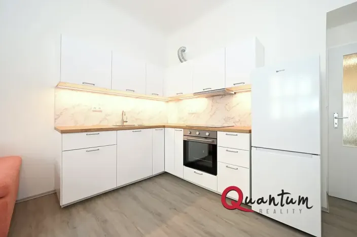 Pronájem bytu 2+kk, Praha - Vinohrady, Vinohradská, 45 m2