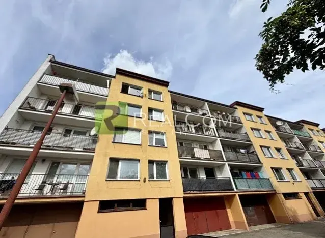 Prodej bytu 2+kk, Pečky, V Horkách, 44 m2