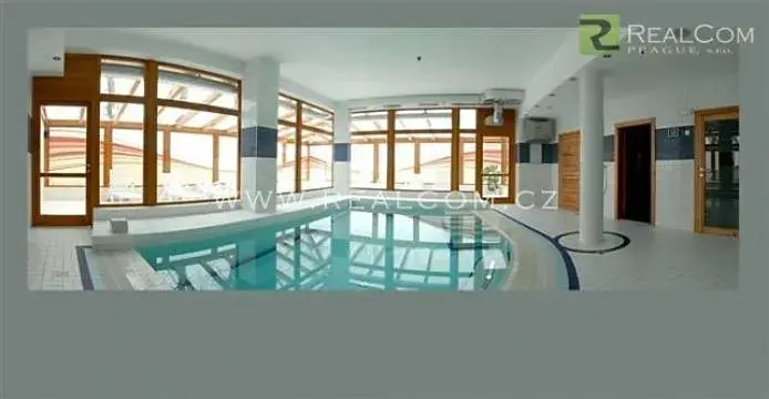 Pronájem bytu 1+kk, Praha - Újezd nad Lesy, Starokolínská, 30 m2