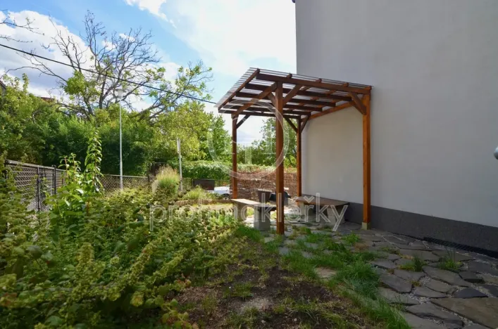 Prodej bytu 2+1, Brno - Černovice, Šestákova, 51 m2
