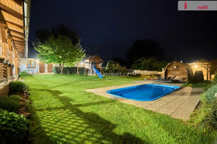 Prodej ubytování, Chlum u Třeboně, Chelčického, 570 m2