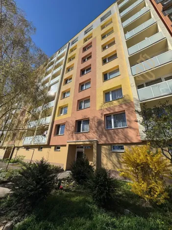 Pronájem bytu 3+1, Ústí nad Labem - Severní Terasa, Kmochova, 82 m2