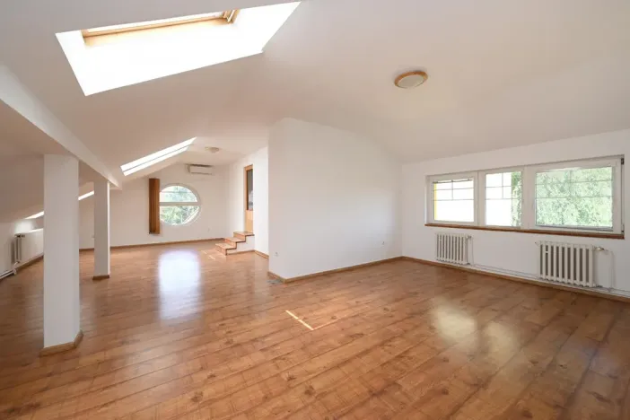 Pronájem vily, Praha - Chodov, 7. května, 454 m2