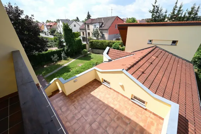Pronájem vily, Praha - Chodov, 7. května, 454 m2