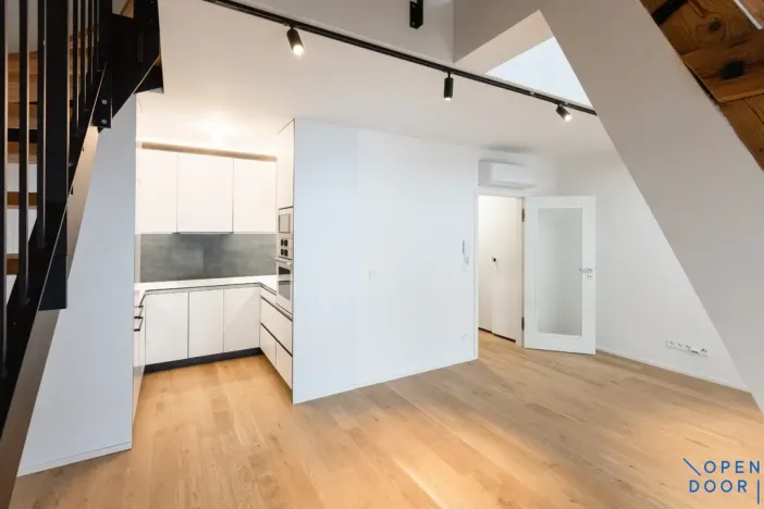 Pronájem bytu 2+kk, Praha - Jinonice, Řeporyjská, 57 m2
