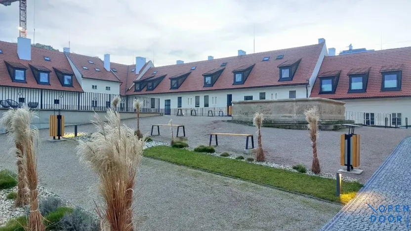 Pronájem bytu 2+kk, Praha - Jinonice, Řeporyjská, 57 m2