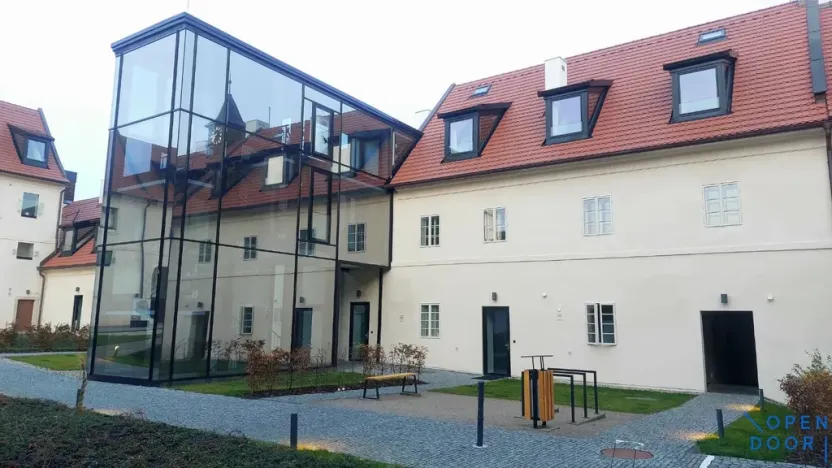 Pronájem bytu 2+kk, Praha - Jinonice, Řeporyjská, 57 m2