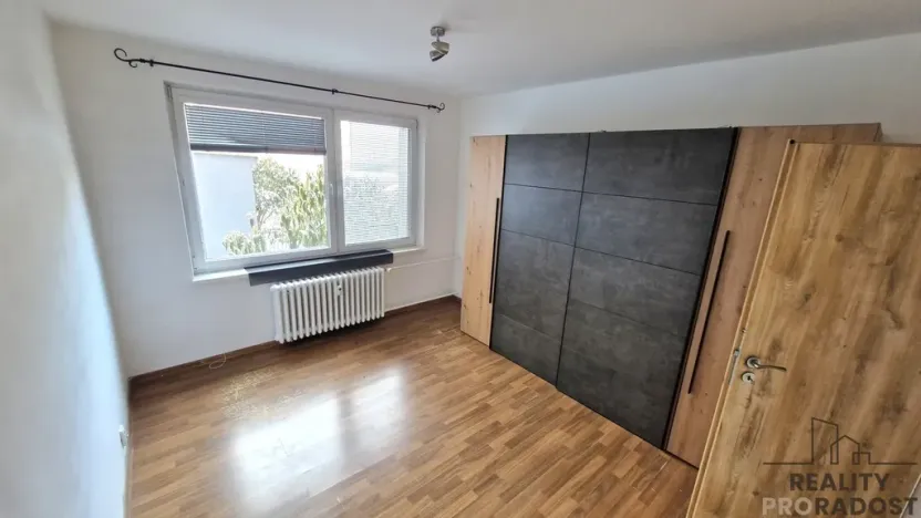 Pronájem bytu 2+1, Ostrava - Poruba, Otakara Jeremiáše, 60 m2