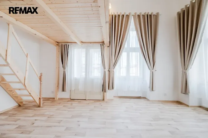 Prodej bytu 3+kk, Praha - Vinohrady, Legerova, 63 m2