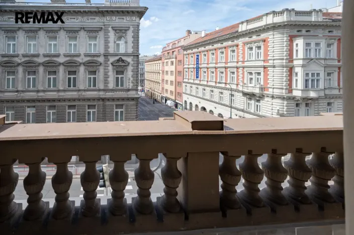 Prodej bytu 3+kk, Praha - Vinohrady, Legerova, 63 m2