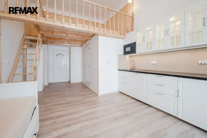 Prodej bytu 3+kk, Praha - Vinohrady, Legerova, 65 m2