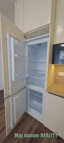 Pronájem bytu 3+kk, Praha - Žižkov, Jeseniova, 65 m2